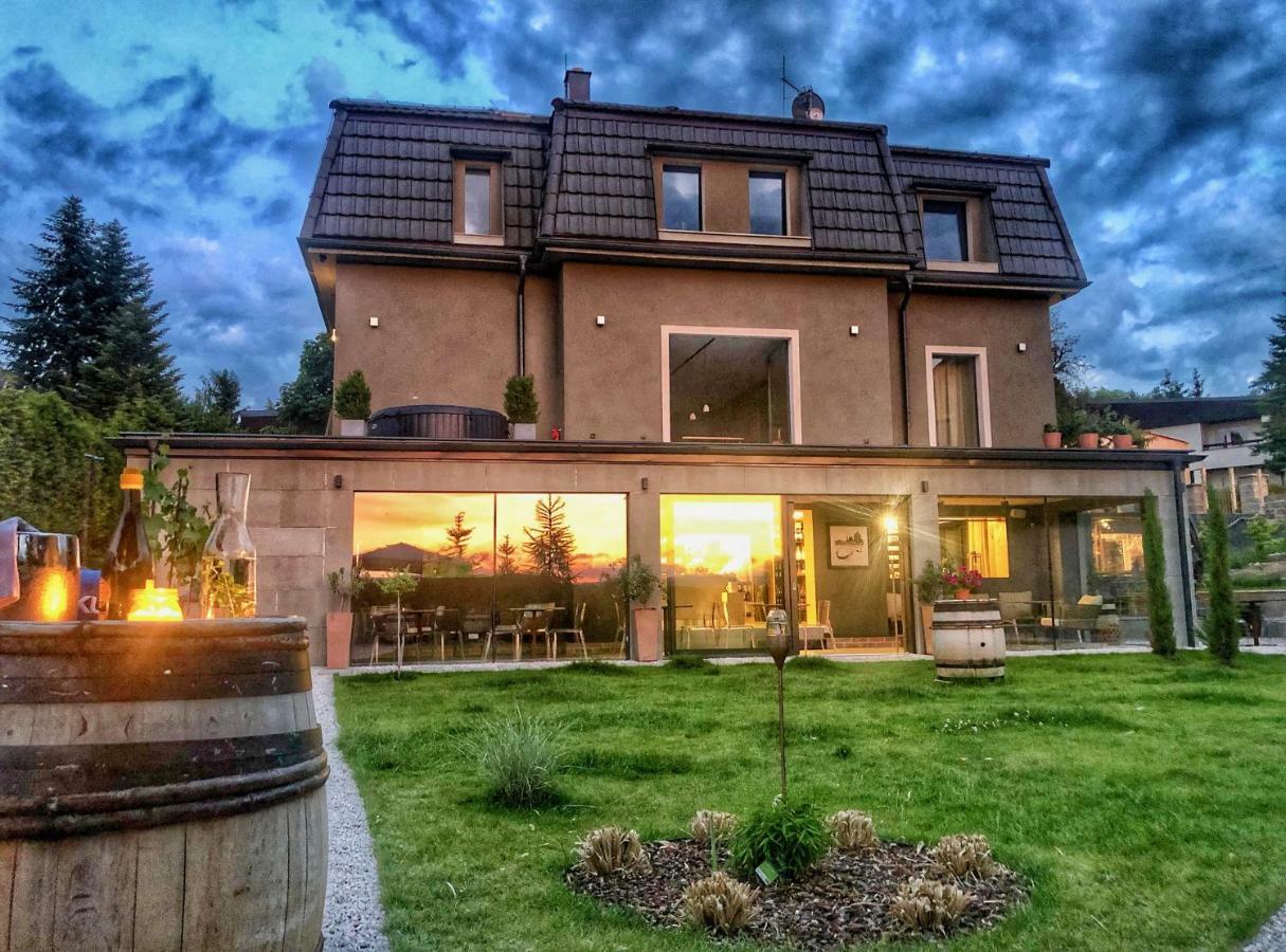 Villa Bricola - Boutique Apartments Karlovy Vary Eksteriør bilde